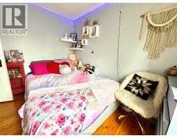 53 PHYLLIS AVENUE - 19