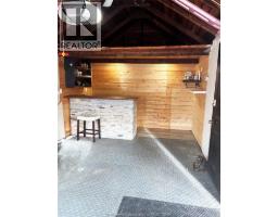 53 PHYLLIS AVENUE - 26