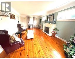 53 PHYLLIS AVENUE - 7