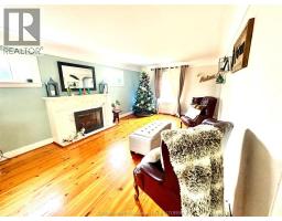 53 PHYLLIS AVENUE - 8