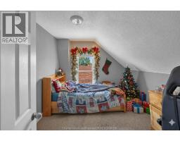 475 Broadway STREET - 23