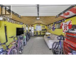 475 Broadway STREET - 40