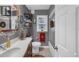 475 Broadway STREET - 7