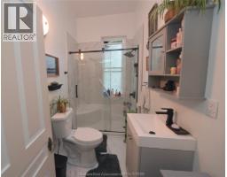 49 Erie STREET South - 17