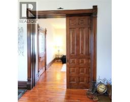 3 Lansdowne AVENUE - 11