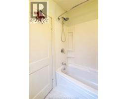 3 Lansdowne AVENUE - 15