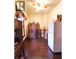 3 Lansdowne AVENUE - 16