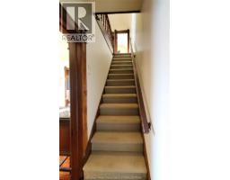 3 Lansdowne AVENUE - 18