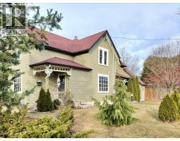 3 Lansdowne AVENUE - 2