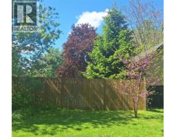 3 Lansdowne AVENUE - 43