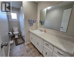 57 LISGAR STREET - 14