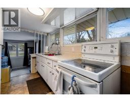 11373 Bowman AVENUE - 11