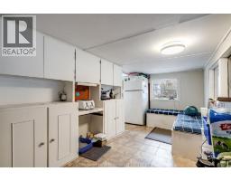 11373 Bowman AVENUE - 14