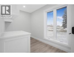 6511 QUEENS LINE - 27