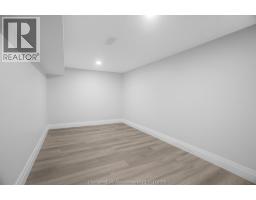 6511 QUEENS LINE - 36