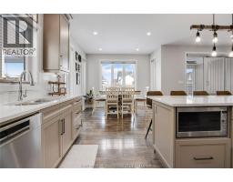 300 DAVIES STREET East - 17