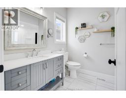 300 DAVIES STREET East - 23