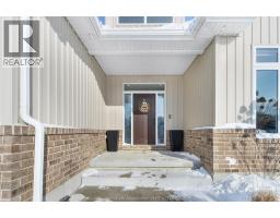 300 DAVIES STREET East - 7