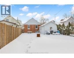 33 WILSON AVENUE - 31