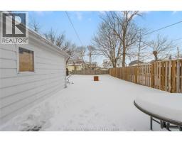 33 WILSON AVENUE - 34