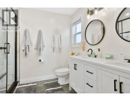 18699 Erie Shore DRIVE - 18