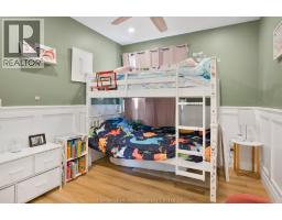 18699 Erie Shore DRIVE - 21