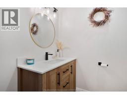 18699 Erie Shore DRIVE - 29