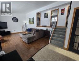 92 WHIPPOORWILL CRESCENT - 12