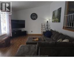 92 WHIPPOORWILL CRESCENT - 14