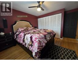 92 WHIPPOORWILL CRESCENT - 22