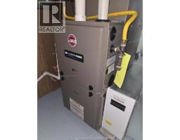 92 WHIPPOORWILL CRESCENT - 37