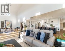 221 Erie STREET South - 17