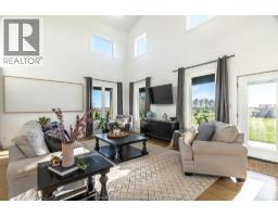 221 Erie STREET South - 18