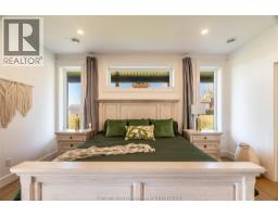 221 Erie STREET South - 20