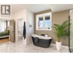 221 Erie STREET South - 25