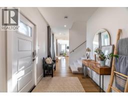 221 Erie STREET South - 5