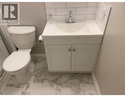 975 Grand AVENUE West UnitNo. 102 - 3