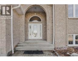 60 PARKVIEW COURT - 4