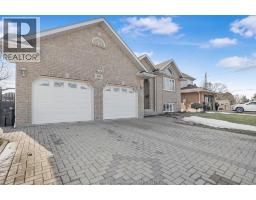 60 PARKVIEW COURT - 47