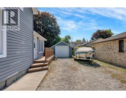 475 Broadway STREET - 5