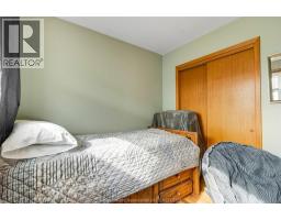 410 MCNAUGHTON AVENUE East - 18