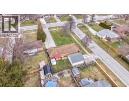 410 MCNAUGHTON AVENUE East - 36