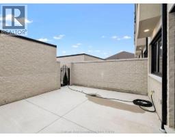 864 Park AVENUE West - 5