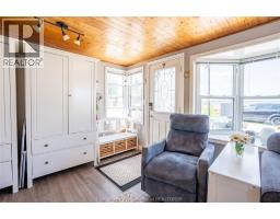 523 Bayview AVENUE - 2