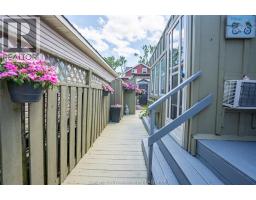 523 Bayview AVENUE - 25