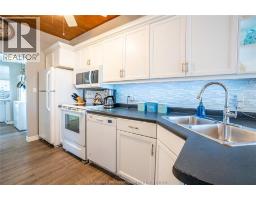 523 Bayview AVENUE - 8