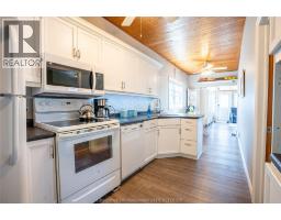 523 Bayview AVENUE - 9