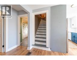 695 BLOOMFIELD ROAD - 17