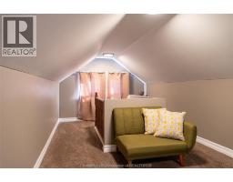 695 BLOOMFIELD ROAD - 21