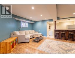 695 BLOOMFIELD ROAD - 24